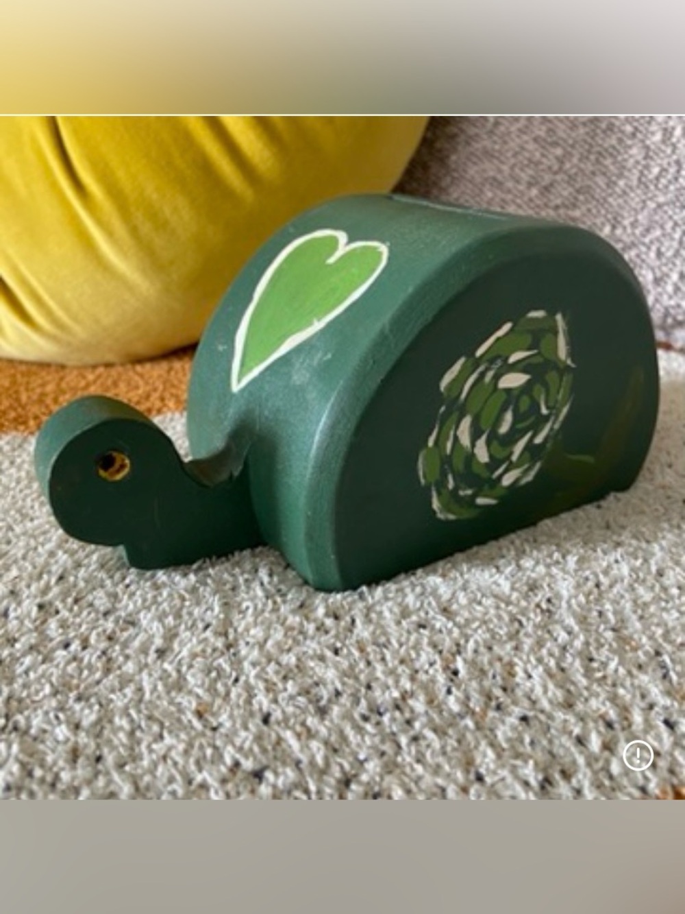 Vintage Rob Roy Wooden Turtle Bank Green With Hearts, Flowers And Stopper
